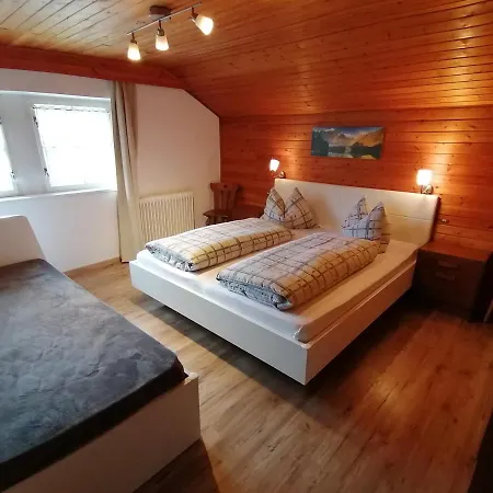 Schnarf Apartment