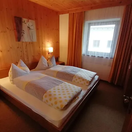 Schnarf Apartment